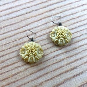 Lucky Brand floral earrings